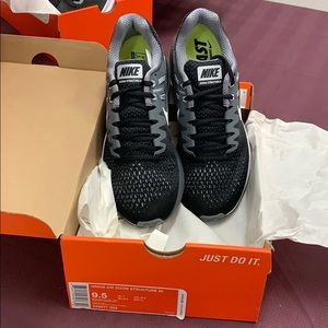 Nike Air Zoom Structure